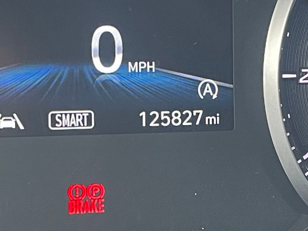 Used 2022 Hyundai Santa Fe SEL image 17