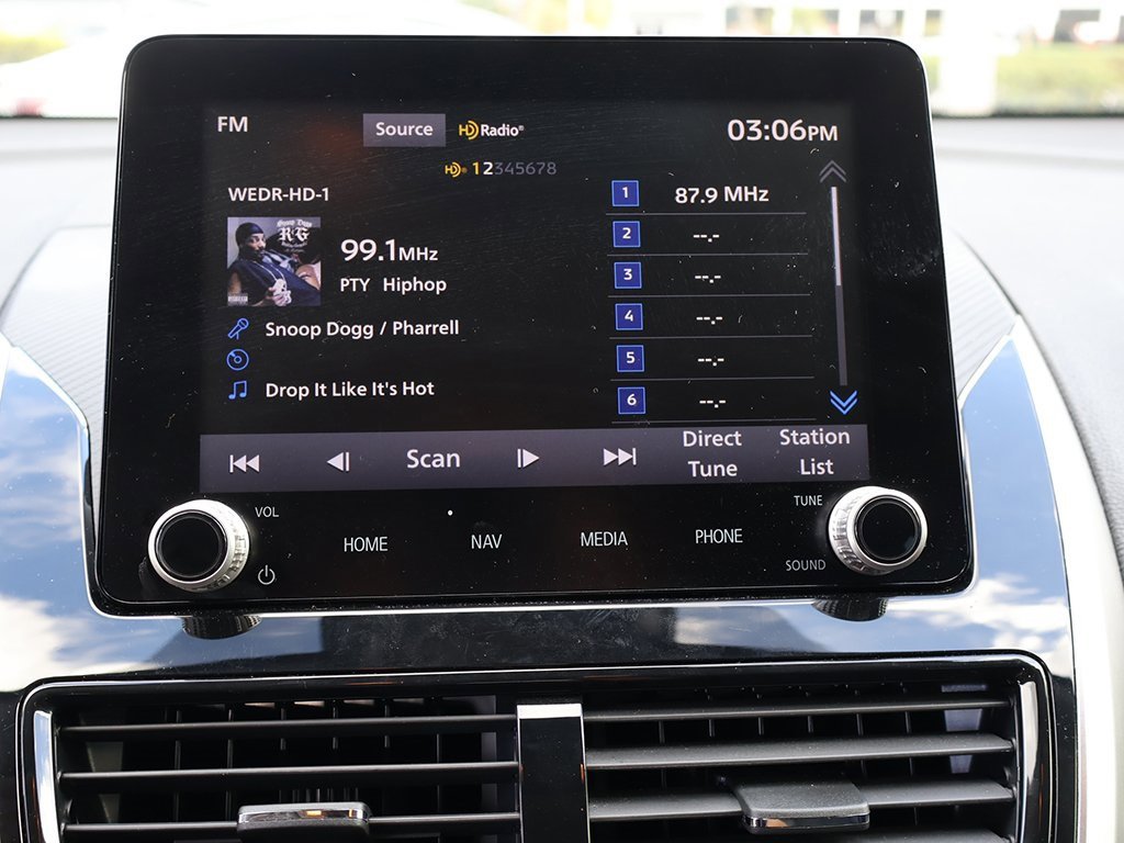 Used 2023 Mitsubishi Eclipse Cross SE image 43