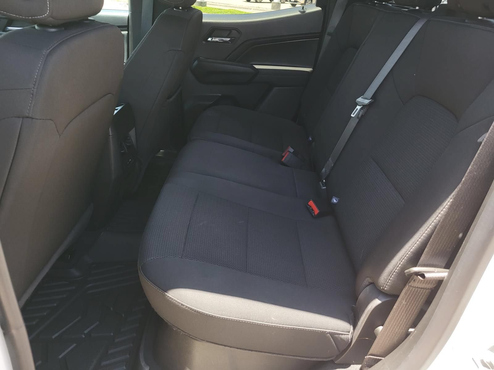 Used 2024 GMC Canyon Elevation w/ Convenience Package RWD image 15