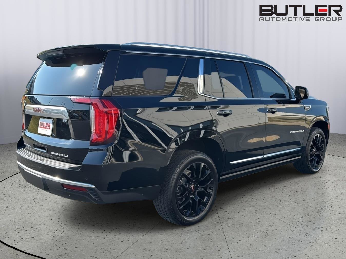 Used 2023 GMC Yukon Denali image 5