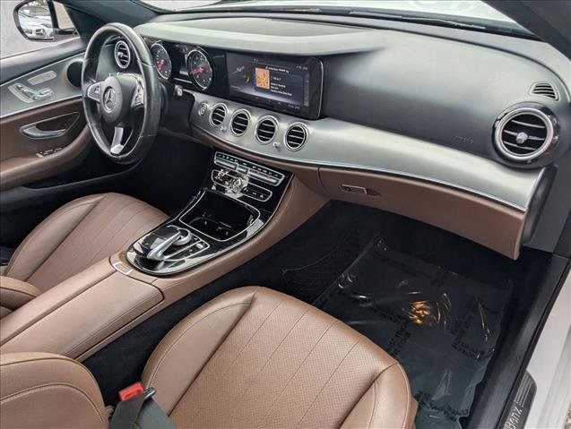 Used 2017 Mercedes-Benz E 300 image 23