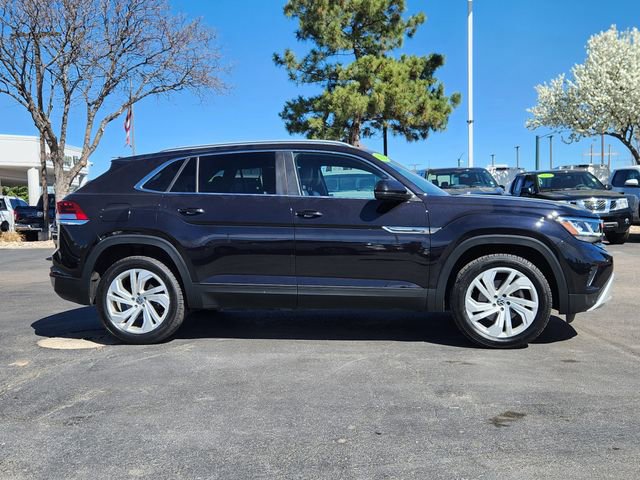 Used 2021 Volkswagen Atlas Cross Sport SEL image 2