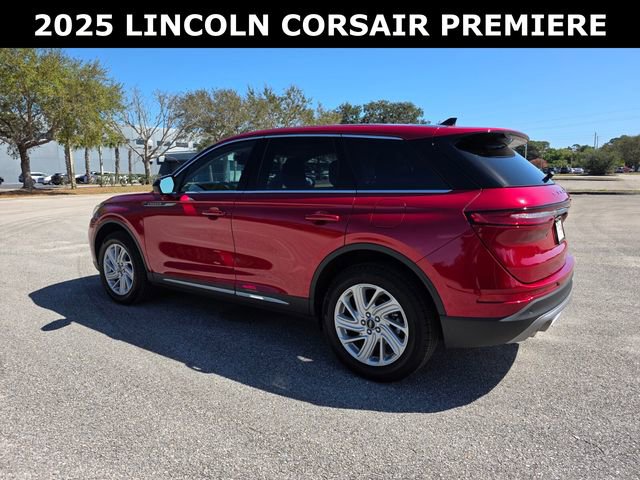 Used 2025 Lincoln Corsair Premiere image 5