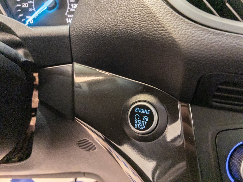 Used 2019 Ford Escape SE image 20