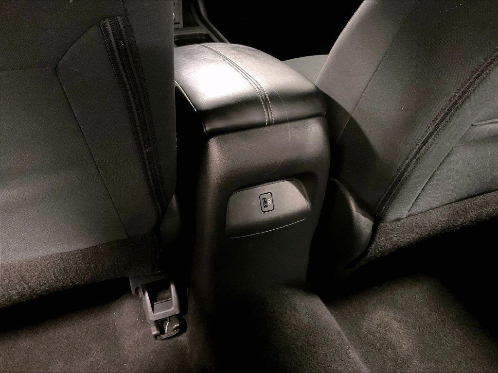 Certified 2024 Nissan Sentra SV FWD image 27