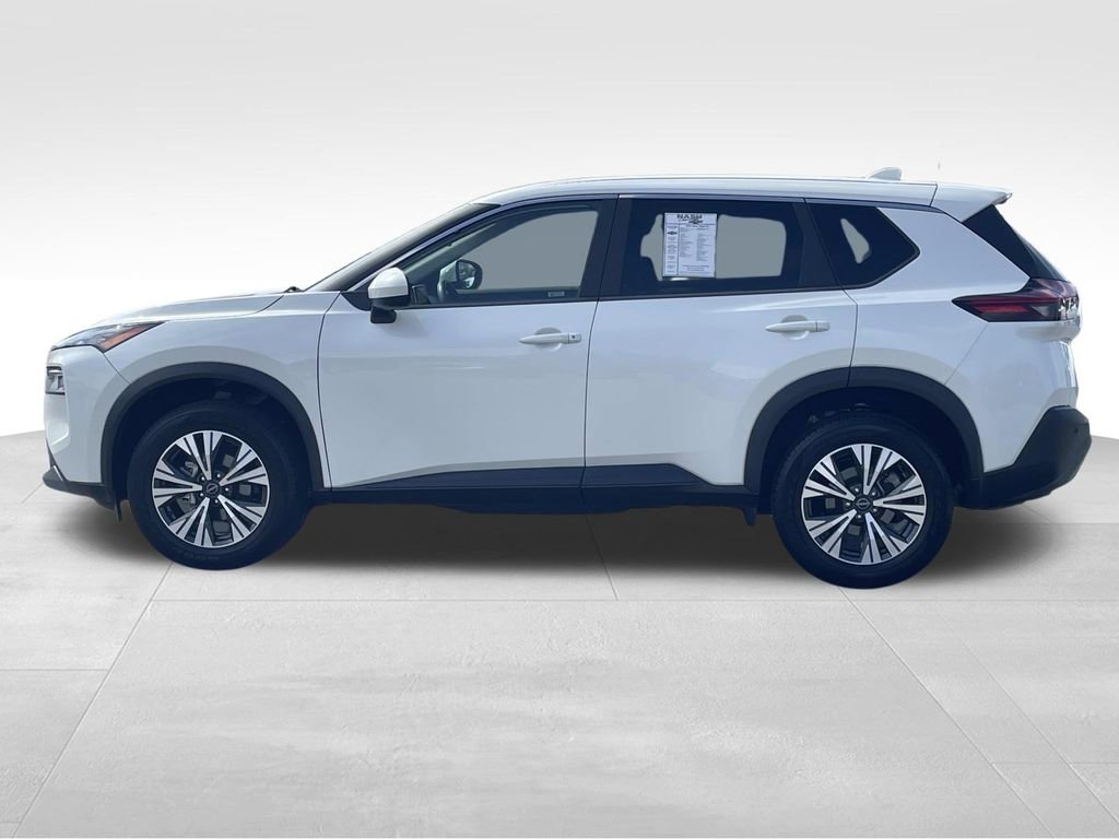 Used 2023 Nissan Rogue SV image 7