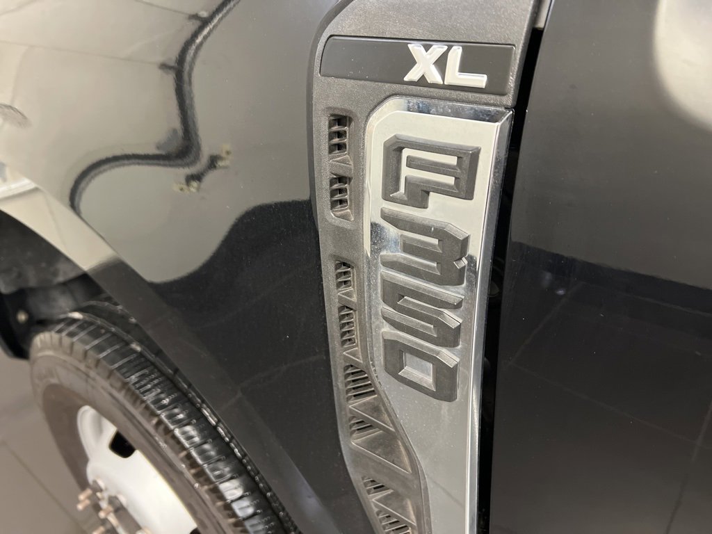 Used 2025 Ford F350 XL image 29