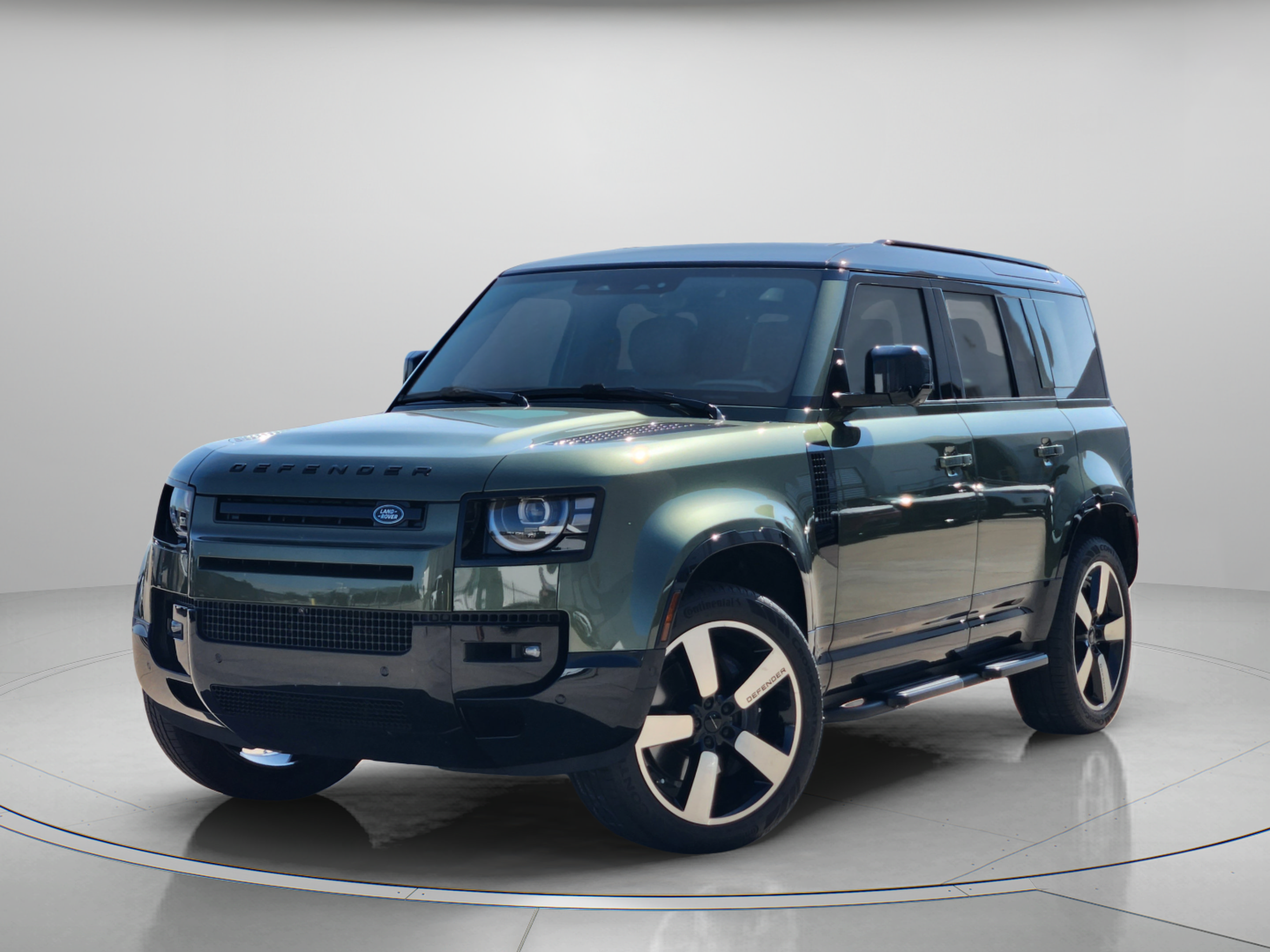 New 2026 Land Rover Defender 110 X-Dynamic SE
