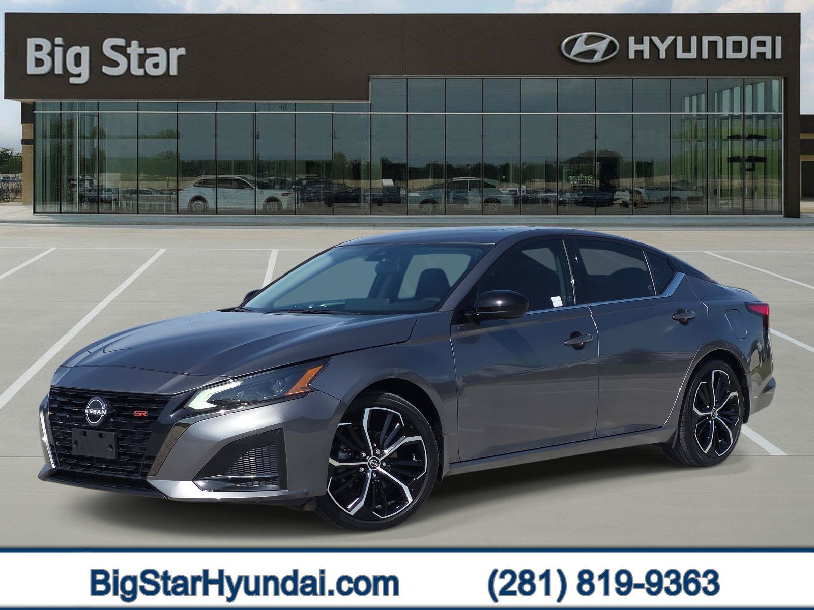 Used 2023 Nissan Altima 2.5 SR w/ SR Premium Package FWD image 1