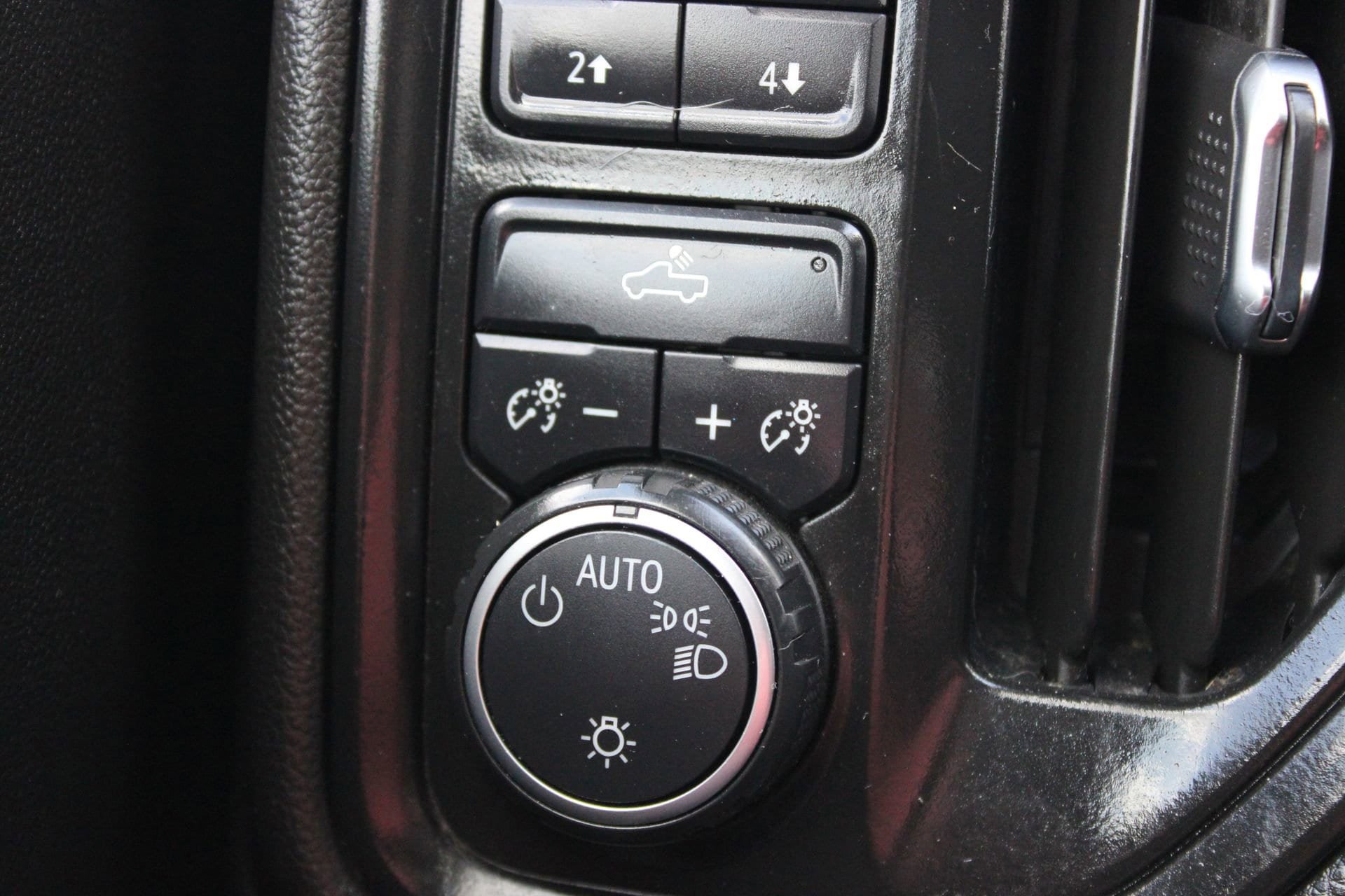 Used 2019 Chevrolet Silverado 1500 Custom Trail Boss w/ Custom Convenience Package image 22