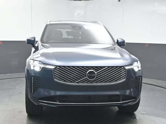 Used 2026 Volvo XC90 T8 Plus w/ Protection Package Premier AWD/4WD image 3