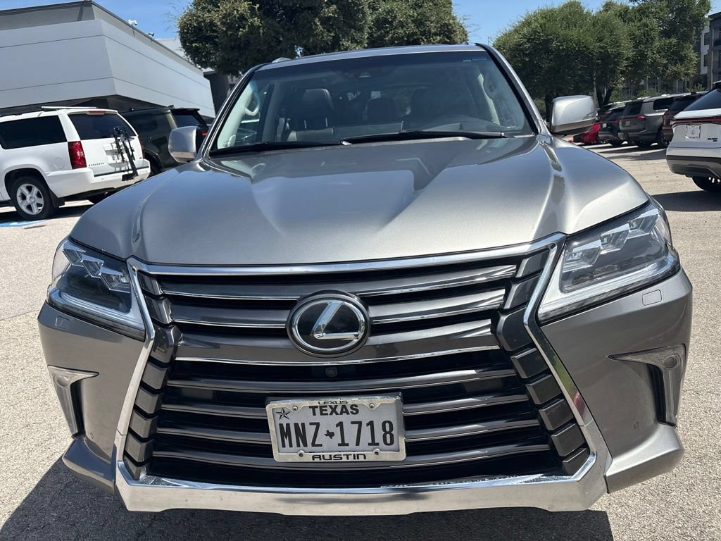 Used 2016 Lexus LX 570 4WD w/ Luxury Package image 8