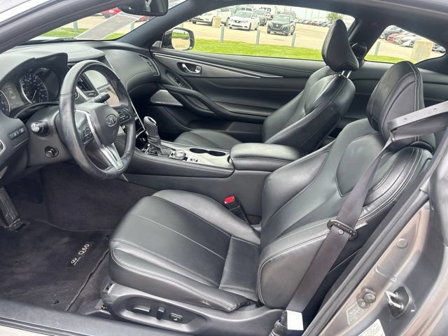Used 2019 INFINITI Q60 3.0t Luxe w/ Essential Package AWD/4WD image 18