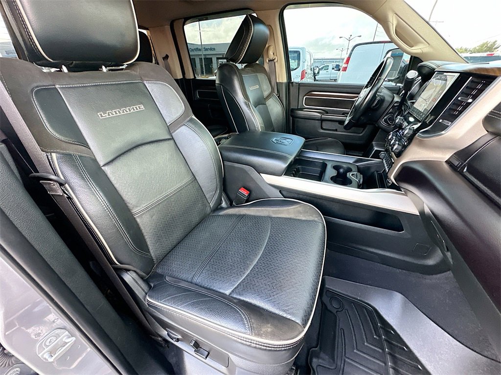 Used 2022 RAM 3500 Laramie image 28
