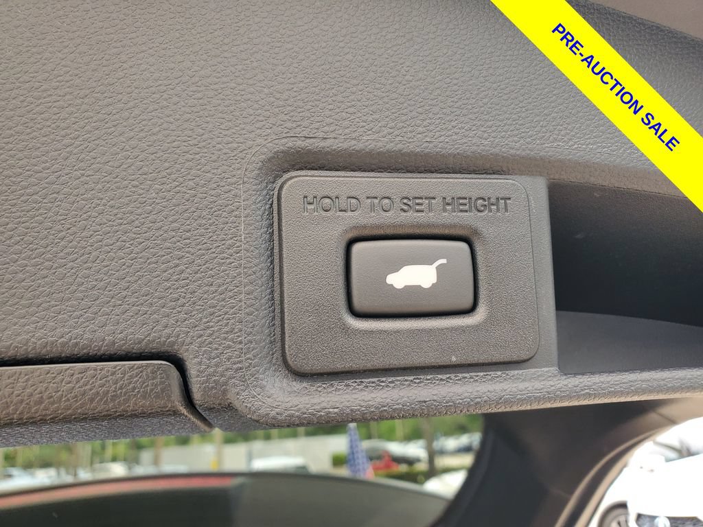 Certified 2023 Acura RDX FWD w/ Technology Package image 9