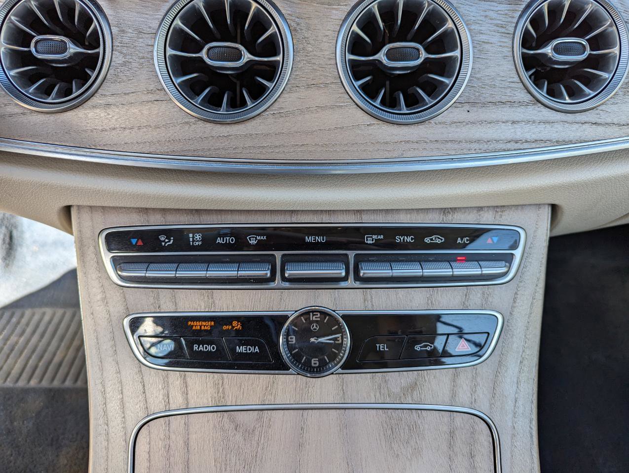 Used 2018 Mercedes-Benz E 400 Cabriolet w/ Premium 2 Package (Q02) image 22