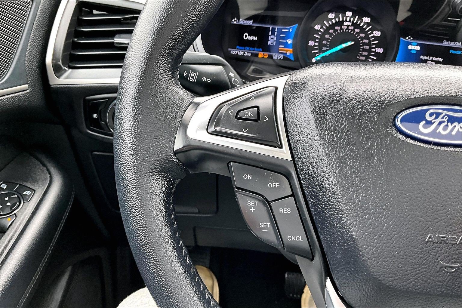 Used 2024 Ford Edge SEL w/ Convenience Package AWD/4WD image 22