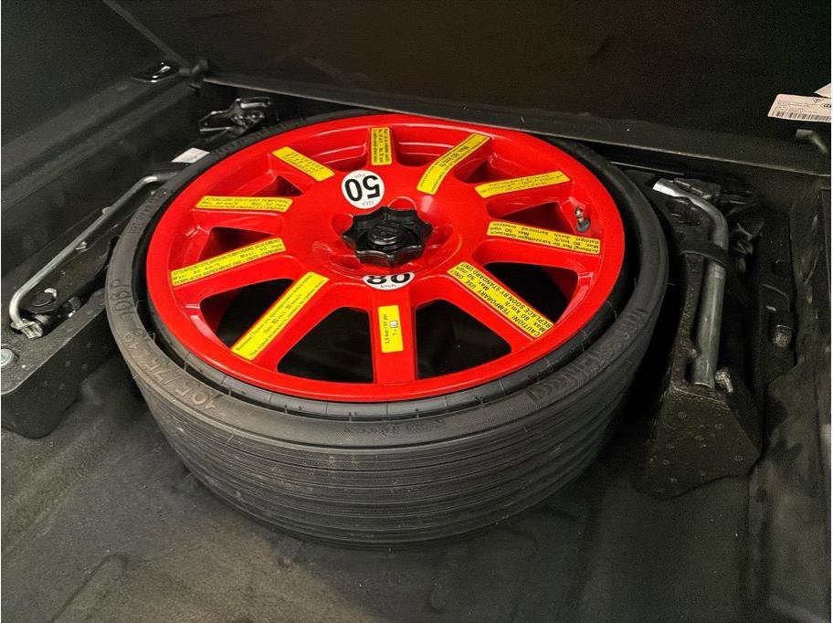 Used 2017 Porsche Macan GTS AWD/4WD image 31