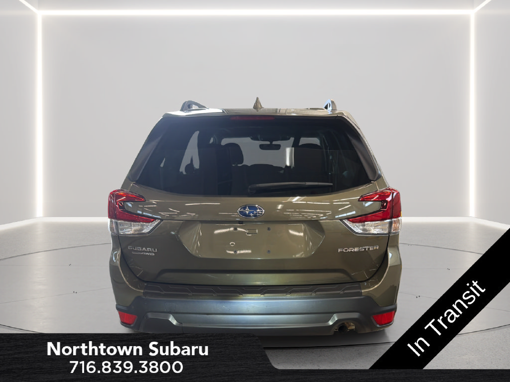 Certified 2023 Subaru Forester Premium AWD/4WD image 4