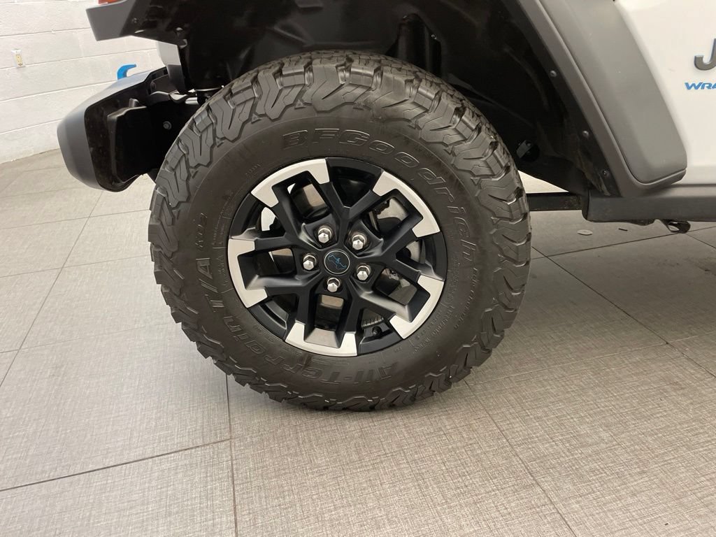 Certified 2025 Jeep Wrangler Unlimited Rubicon 4xe w/ Safety Group AWD/4WD image 8