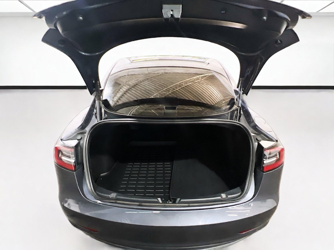 Used 2023 Tesla Model 3 Performance AWD/4WD image 19