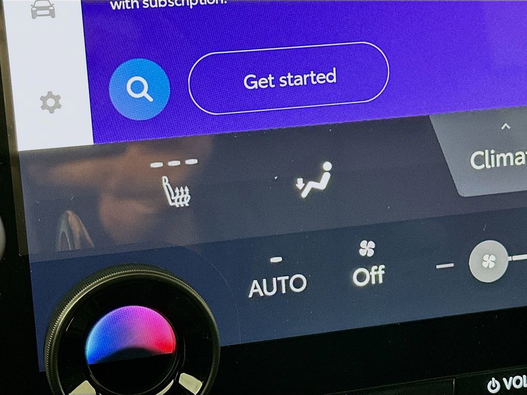 New 2026 Subaru Solterra Premium image 27