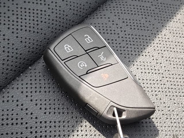 New 2027 Chevrolet Equinox LT w/ Convenience Package II FWD image 36