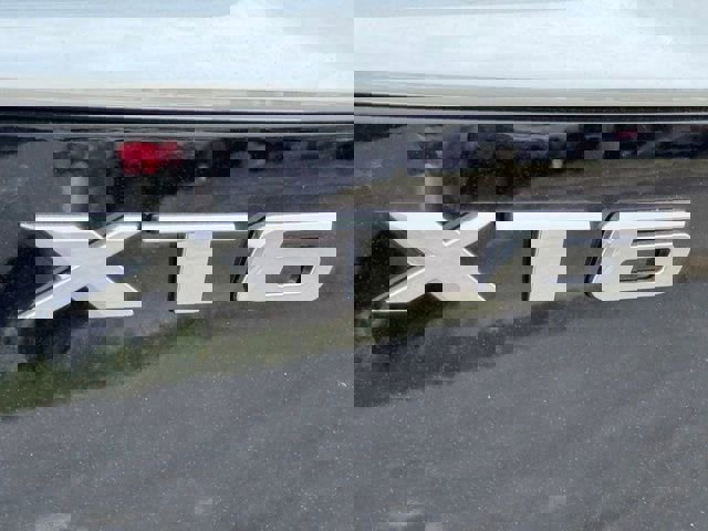 New 2025 Cadillac XT6 Sport w/ Technology Package AWD/4WD image 9