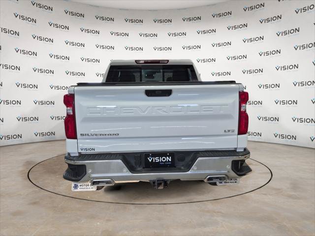 Used 2025 Chevrolet Silverado 1500 LTZ AWD/4WD image 4