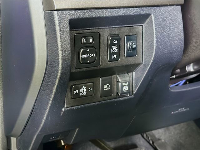 Used 2019 Toyota Tundra SR5 RWD image 10
