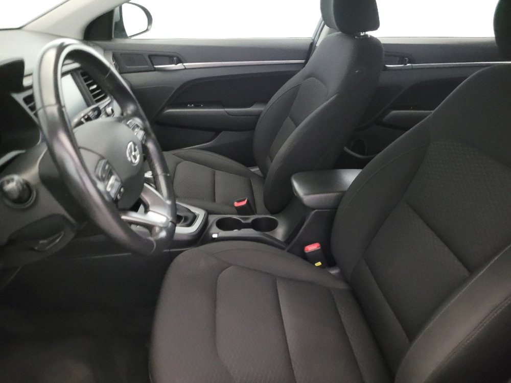 Used 2019 Hyundai Elantra Value Edition w/ Winter Weather Package FWD image 17