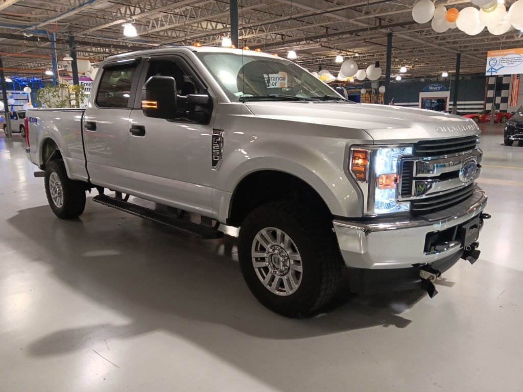 Used 2018 Ford F250 XL w/ STX Appearance Package AWD/4WD image 4