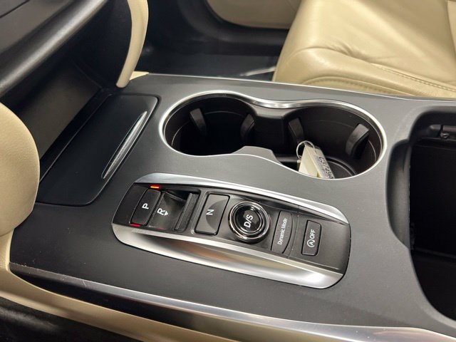 Used 2020 Acura MDX SH-AWD image 17