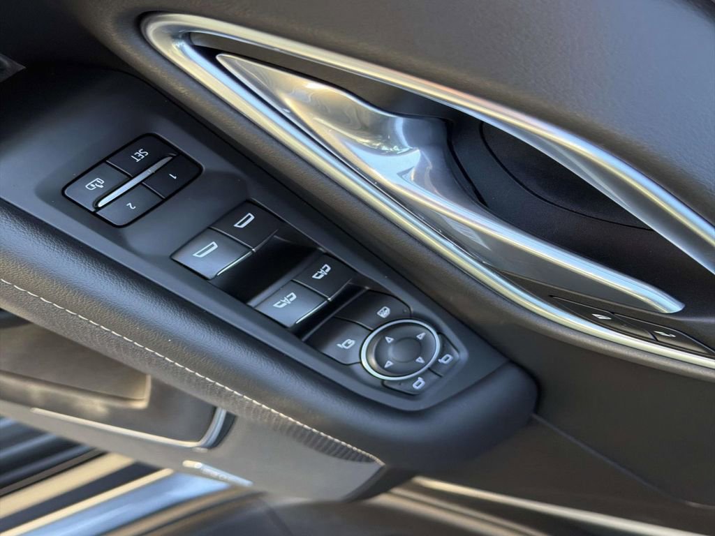 Used 2021 Chevrolet Tahoe Premier RWD image 21