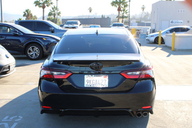 Used 2024 Toyota Camry SE w/ Convenience Package FWD image 19