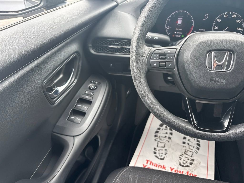 Used 2023 Honda HR-V LX image 22