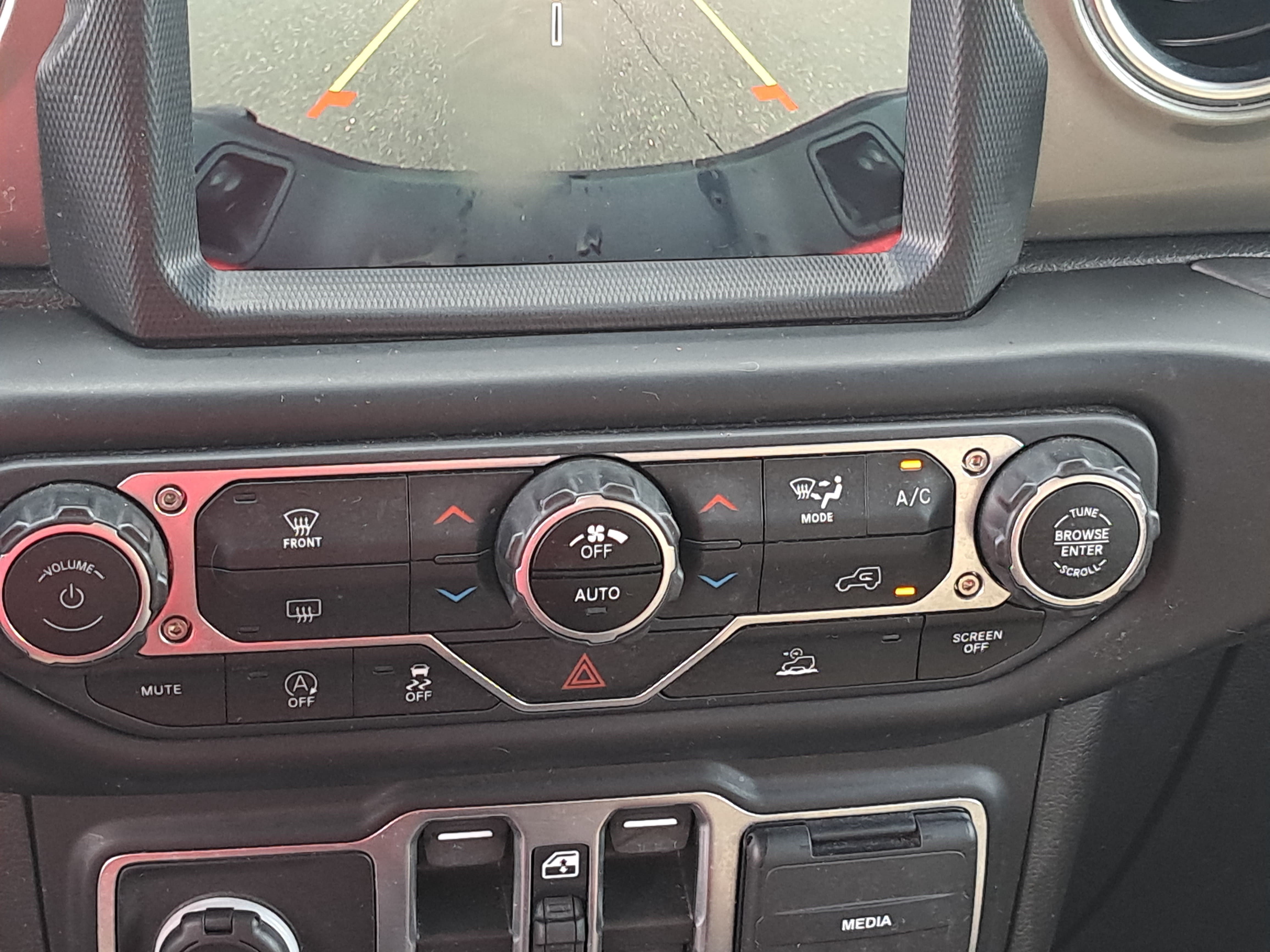 Used 2023 Jeep Gladiator Overland AWD/4WD image 22