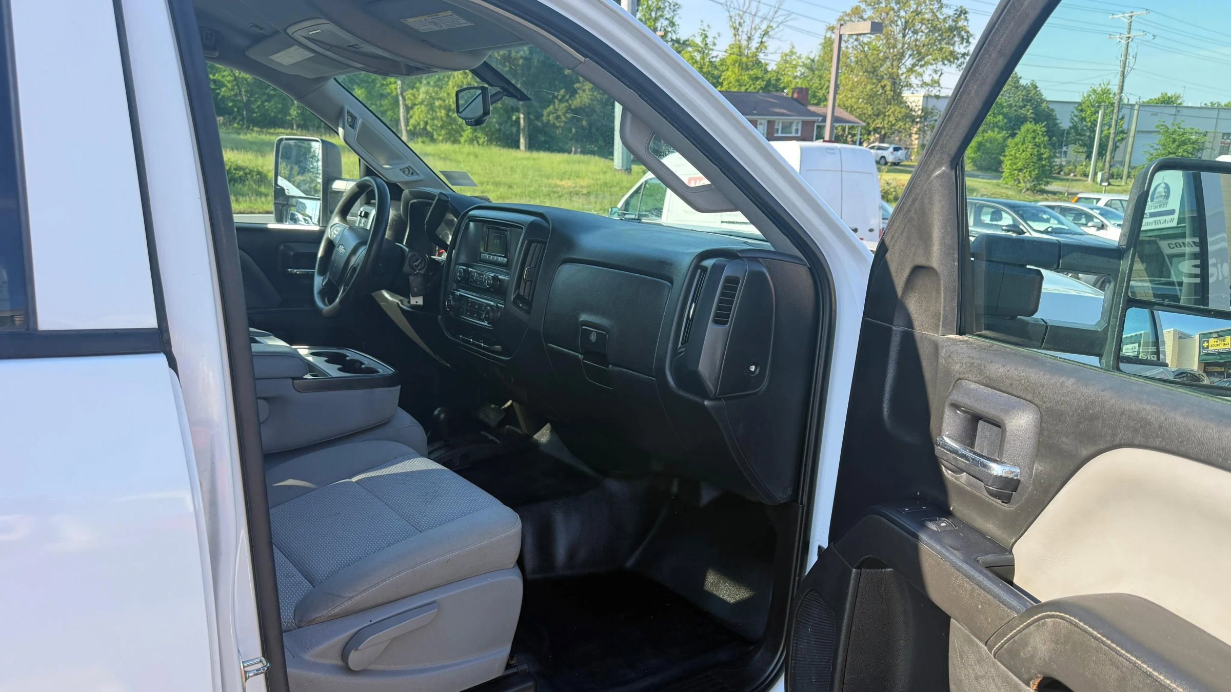 Used 2015 Chevrolet Silverado 2500 W/T w/ WT Convenience Package AWD/4WD image 14
