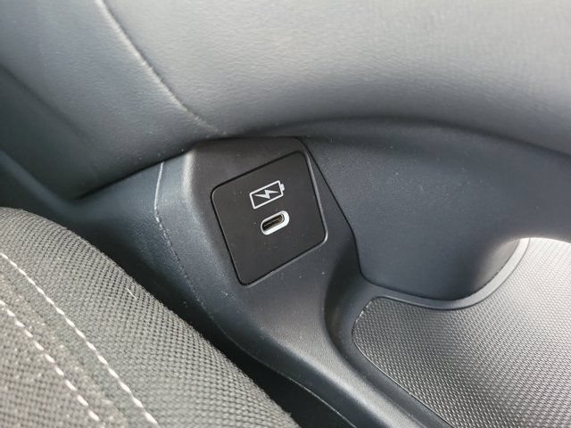 Used 2025 Honda HR-V LX image 30