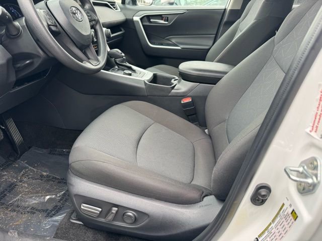 Certified 2025 Toyota RAV4 XLE image 5