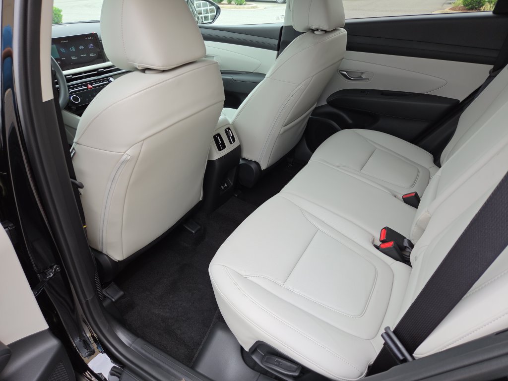 New 2026 Hyundai Tucson SEL Plus FWD image 27