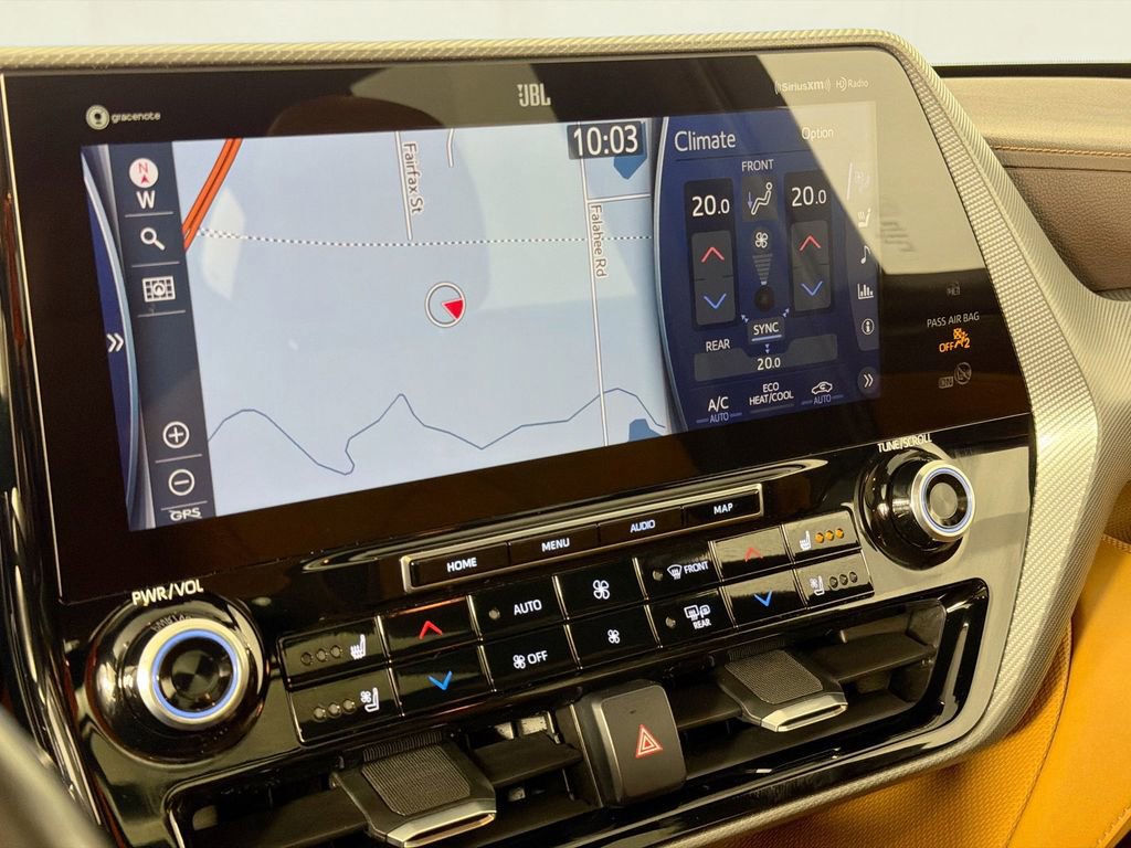 Used 2022 Toyota Highlander Platinum image 16