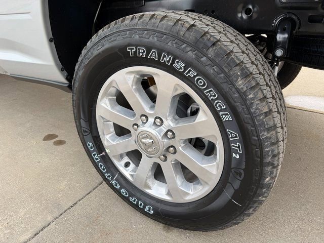 New 2026 RAM 2500 Laramie w/ Towing Technology Group image 9