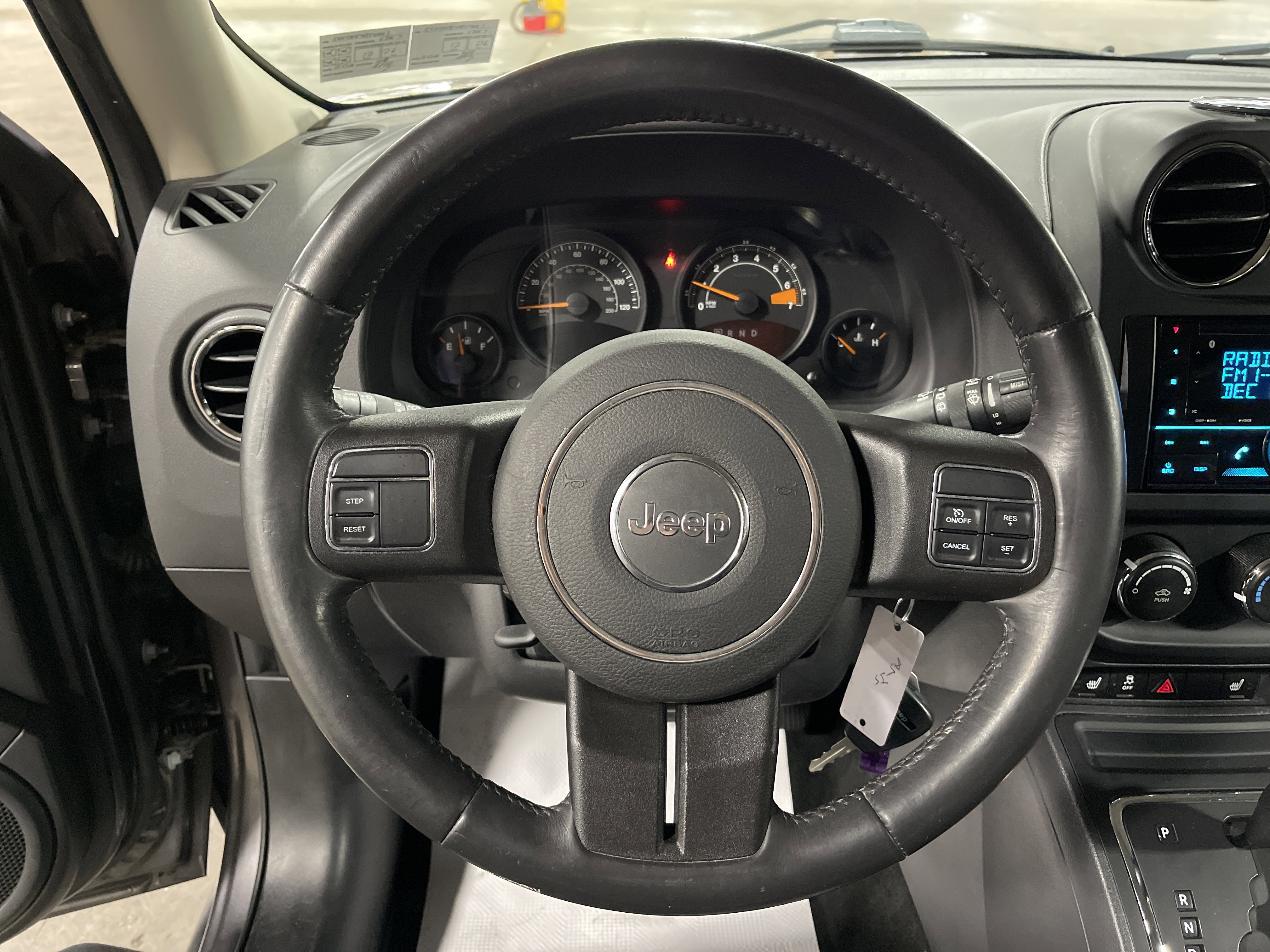 Used 2017 Jeep Patriot Latitude image 16