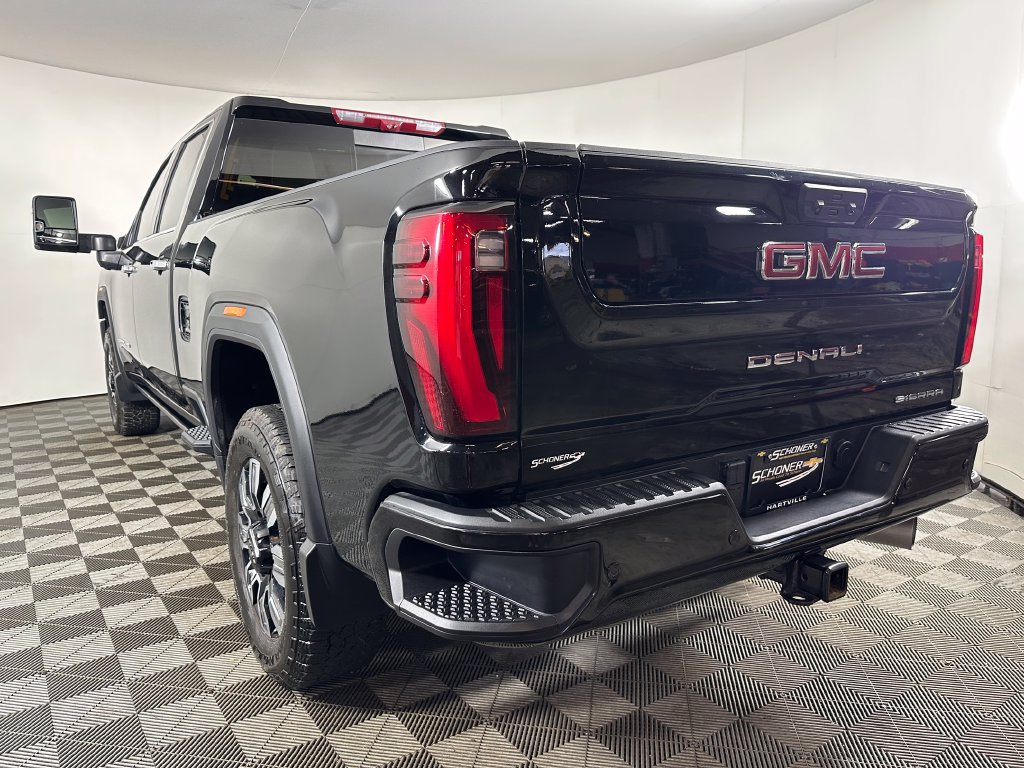 Used 2026 GMC Sierra 2500 Denali w/ Denali Reserve Package AWD/4WD image 3