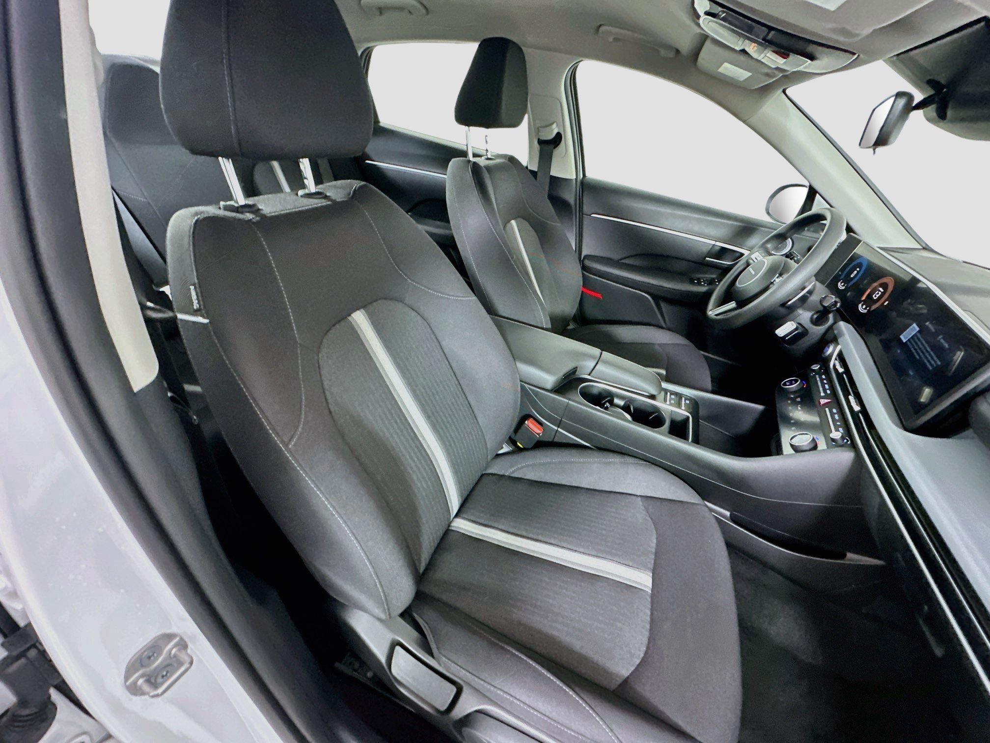 Used 2026 Hyundai Sonata Blue FWD image 30