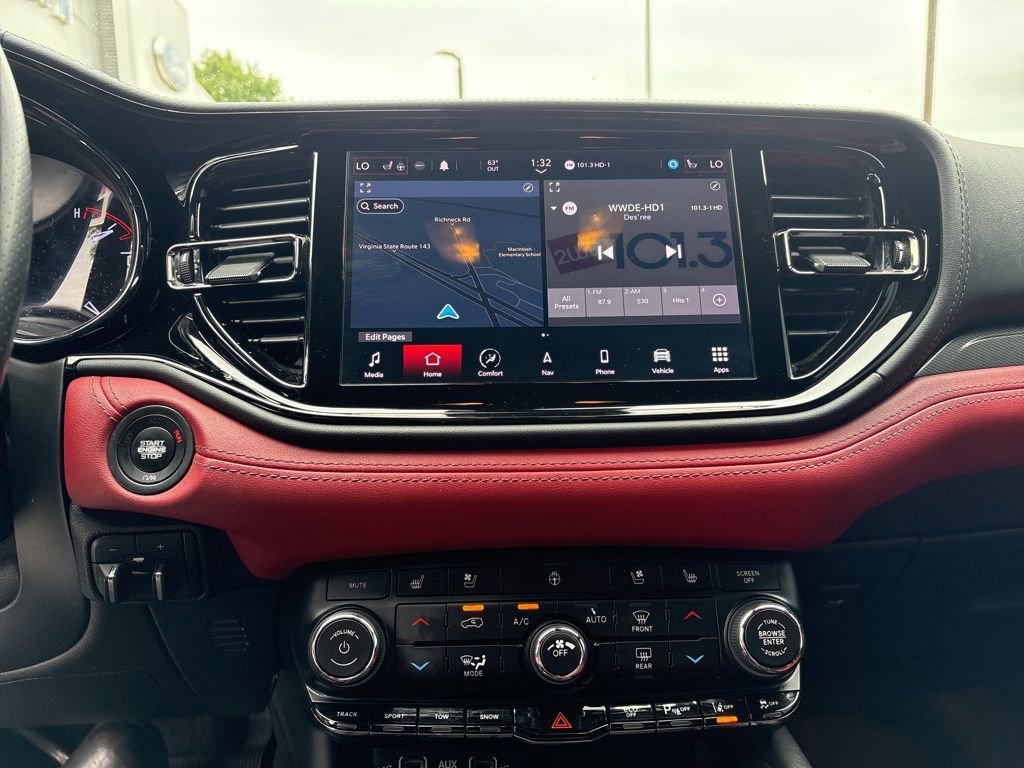 Used 2022 Dodge Durango R/T w/ Tow 'N Go Package AWD/4WD image 19