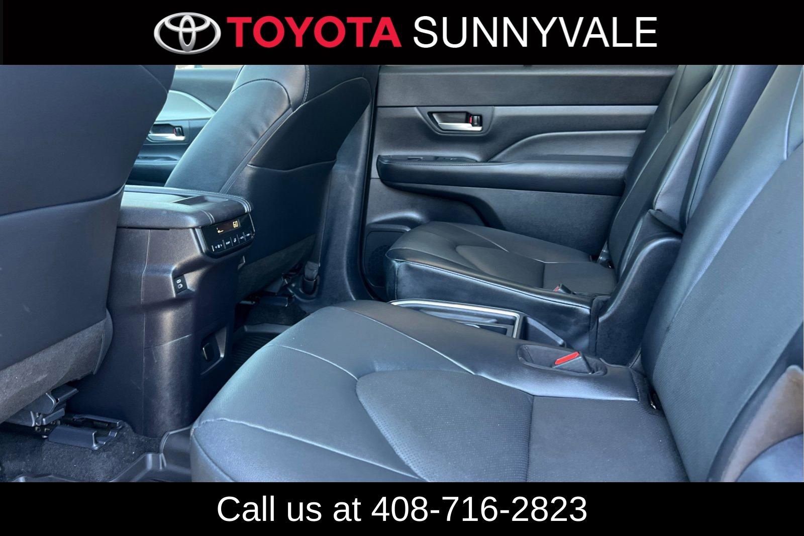 Used 2025 Toyota Grand Highlander FWD image 5