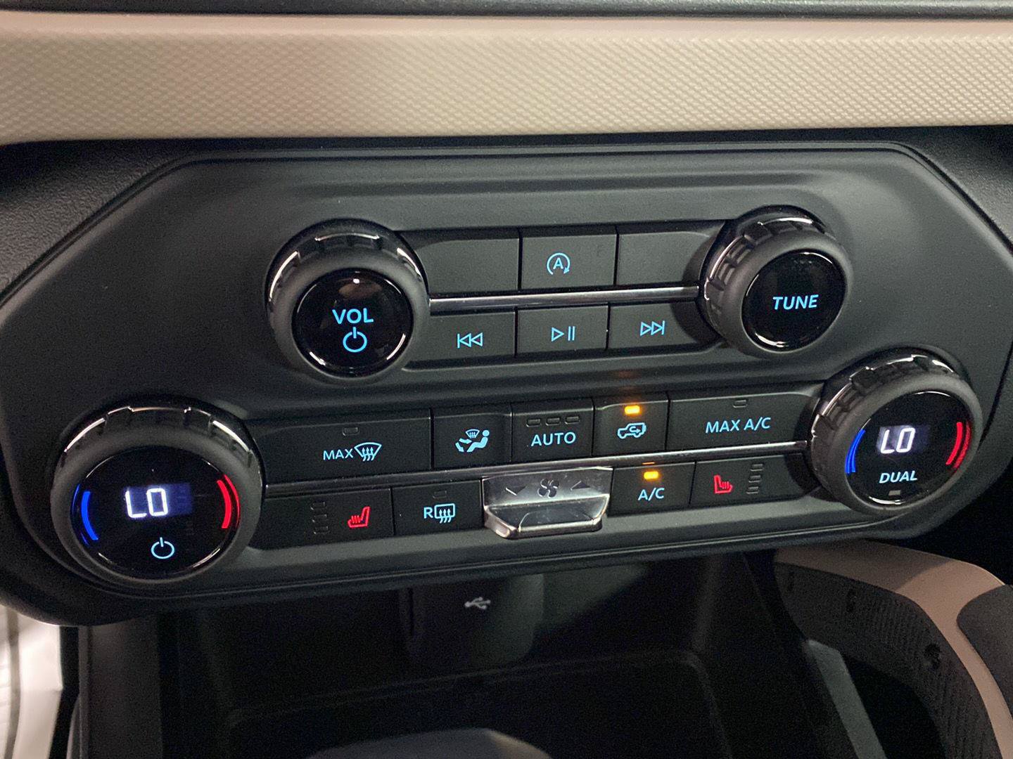 Used 2021 Ford Bronco Big Bend AWD/4WD image 15