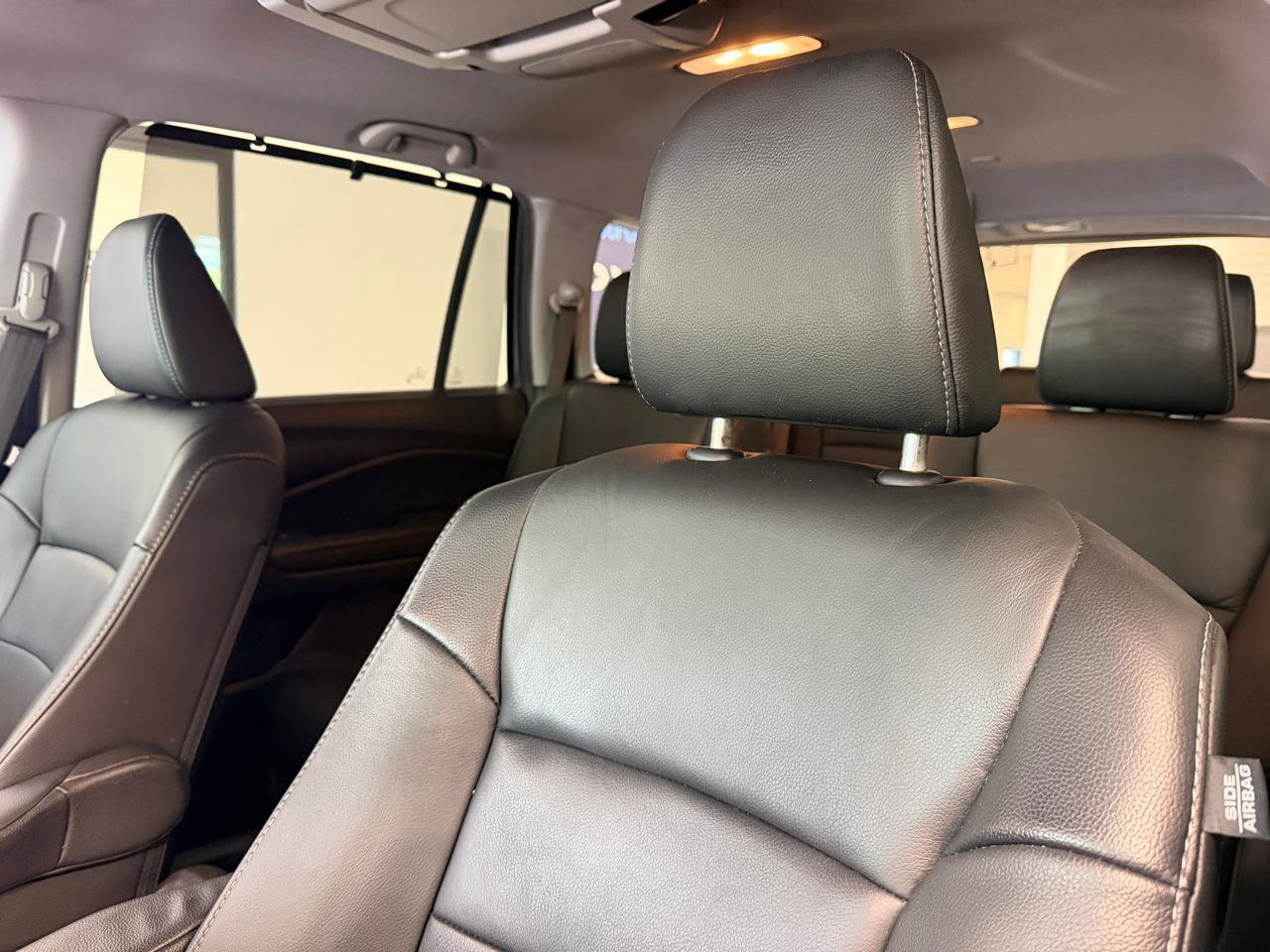 Used 2019 Honda Pilot Touring image 18